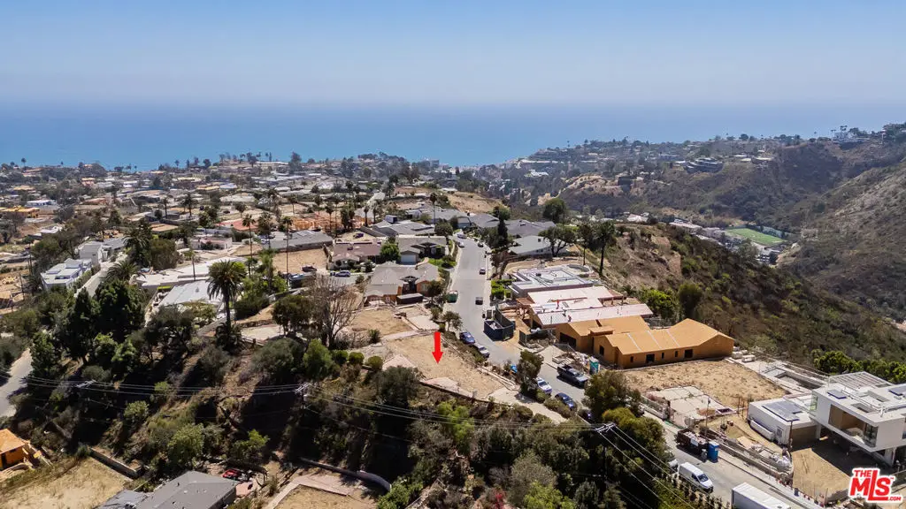 922 Enchanted Way, Pacific Palisades, CA 90272 - #1
