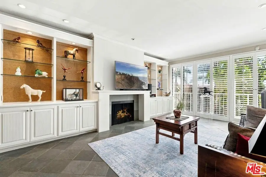 8455 Fountain Avenue #206, West Hollywood, CA 90069 - #2