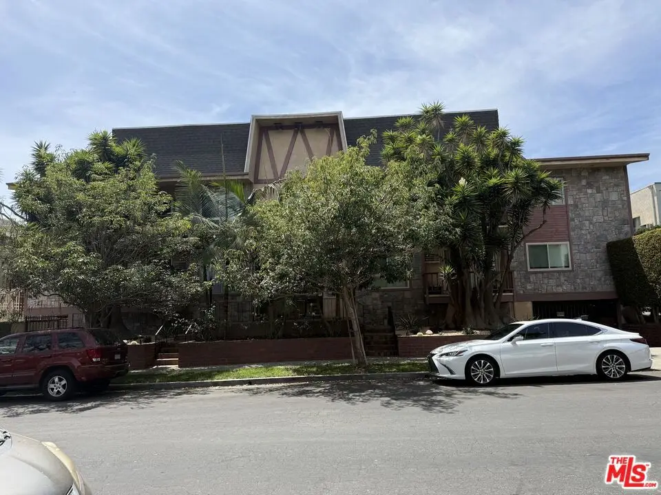 1849 Greenfield Avenue #106, Los Angeles, CA 90025 - #1