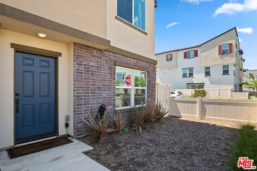 716 Sienna Way, Inglewood, CA 90301 - #3