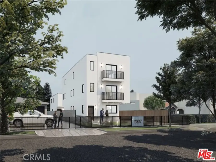 2637 S Longwood Avenue, Los Angeles, CA 90016 - #2