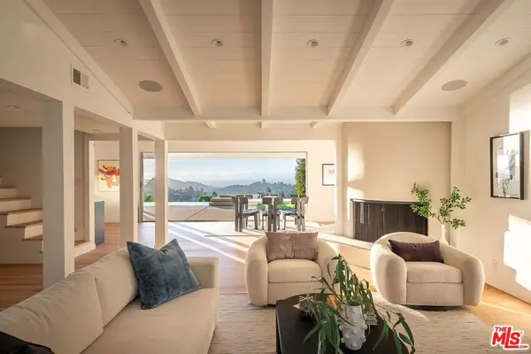 3109 Dona Susana Drive, Studio City, CA 91604