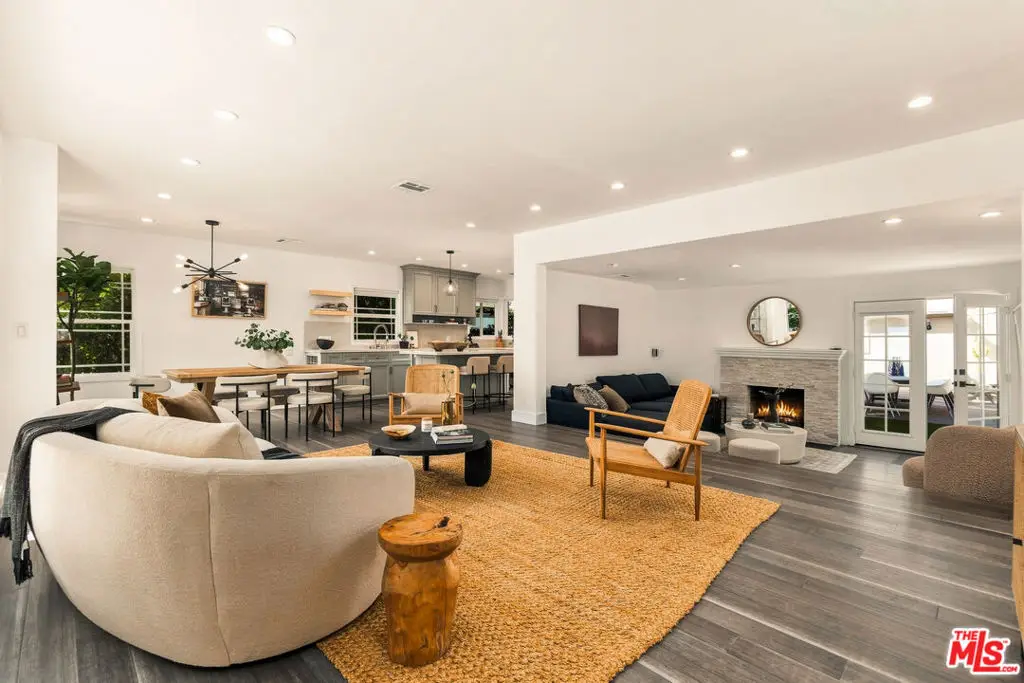 2903 Delaware Avenue, Santa Monica, CA 90404 - #1
