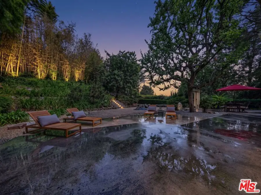 10765 Wrightwood Lane, Studio City, CA 91604 - #2