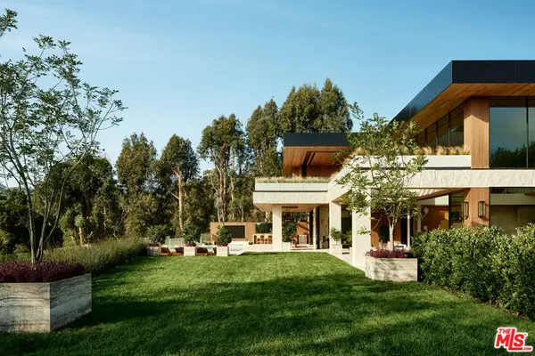 401 N Tigertail Road, Los Angeles, CA 90049