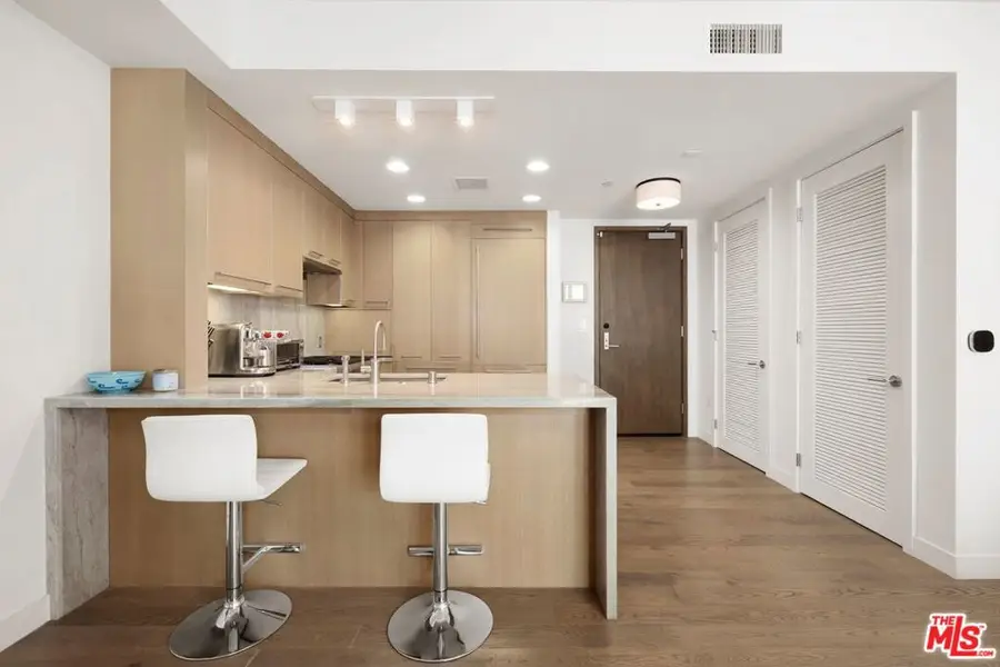 1755 Ocean Avenue #608, Santa Monica, CA 90401 - #3