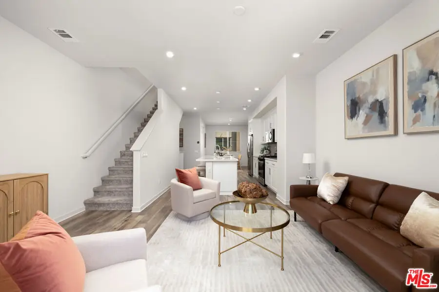 126 Dove Lndg, Covina, CA 91722 - #2