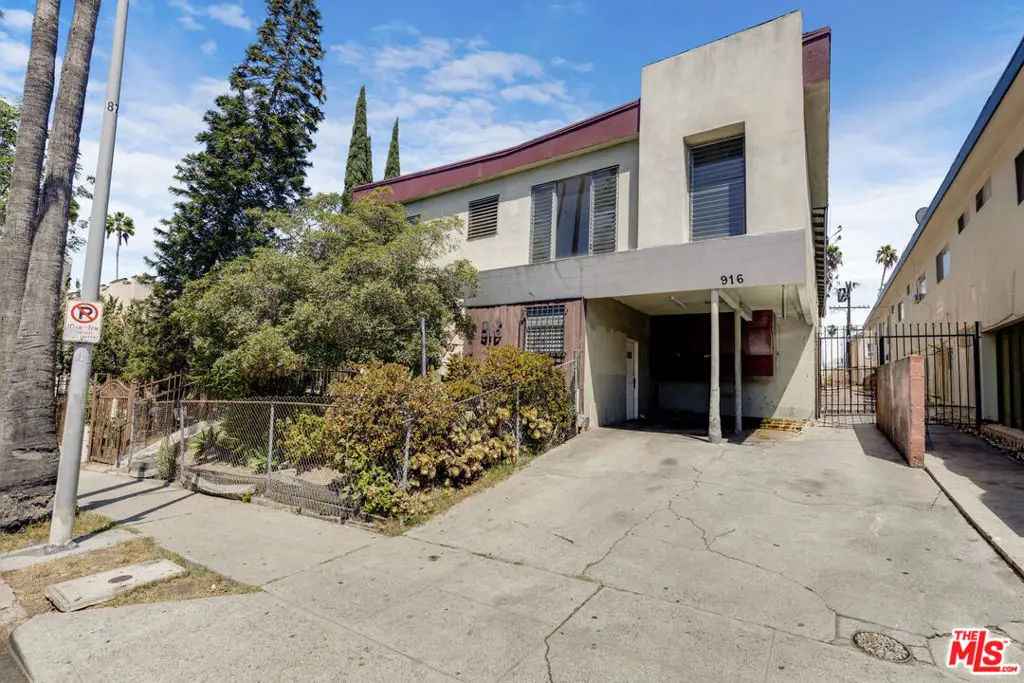 916 S Normandie Avenue, Los Angeles, CA 90006 - #1