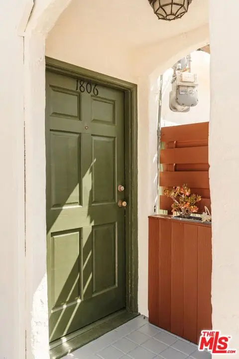 2933 Swan Place, Los Angeles, CA 90026 - #2