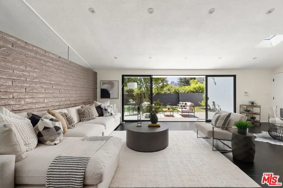 2100 Roscomare Road, Los Angeles, CA 90077 - #3