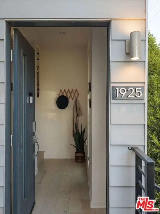 1925 Griffith Park Boulevard, Los Angeles, CA 90039 - #3