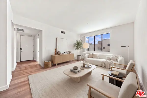 533 S St Andrews Place #404, Los Angeles, CA 90020