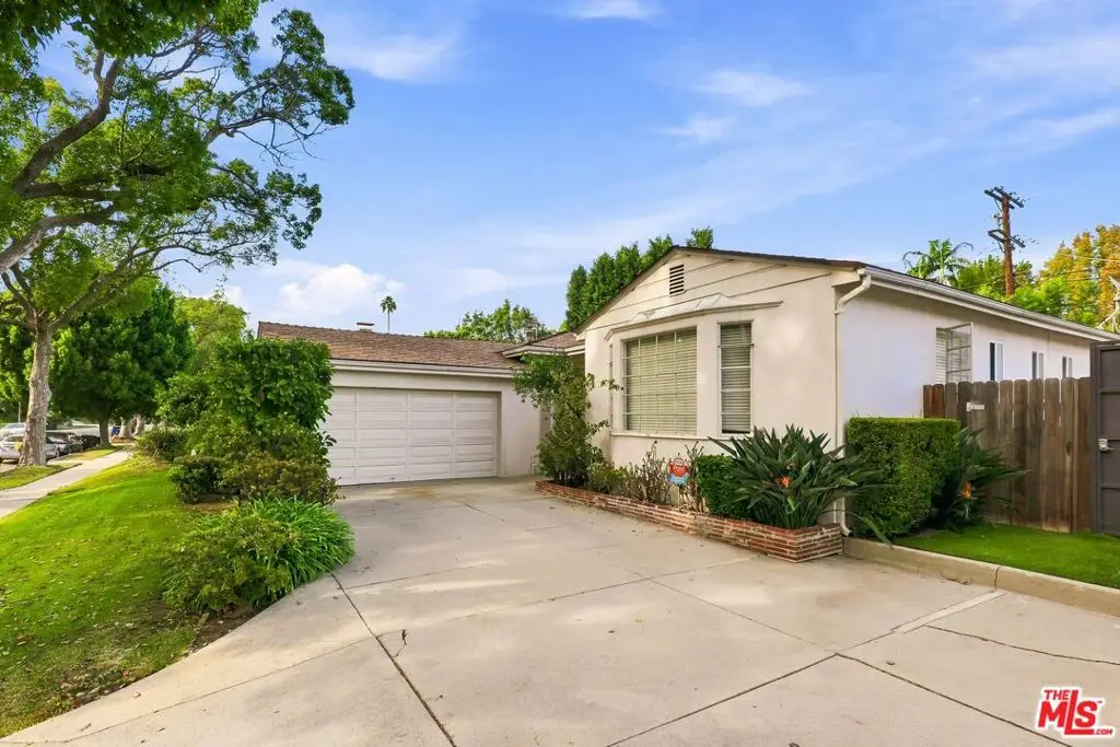 2136 Hillsboro Avenue, Los Angeles, CA 90034 - #1