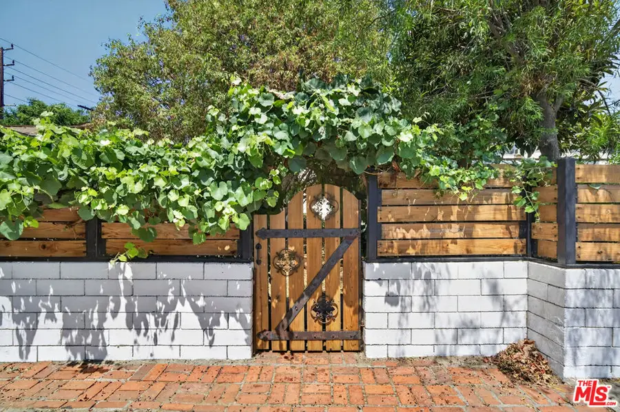 223 S Avenue 57, Los Angeles, CA 90042 - #2