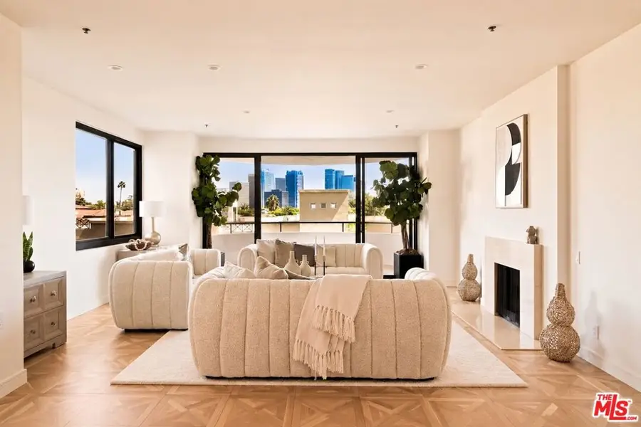 10560 Wilshire Boulevard #404, Los Angeles, CA 90024 - #2