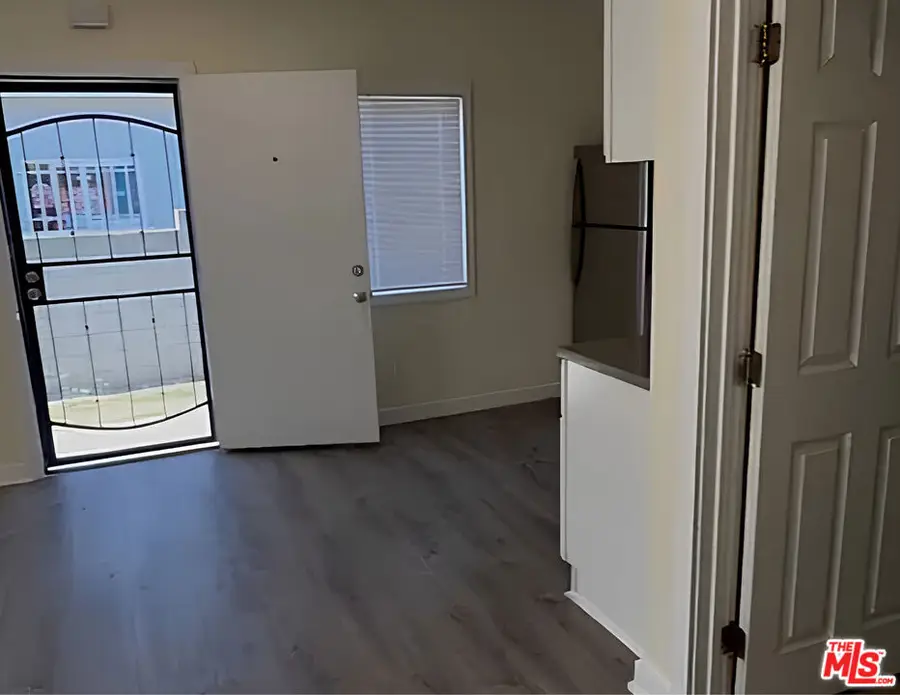 125 E 104th Street, Los Angeles, CA 90003 - #3