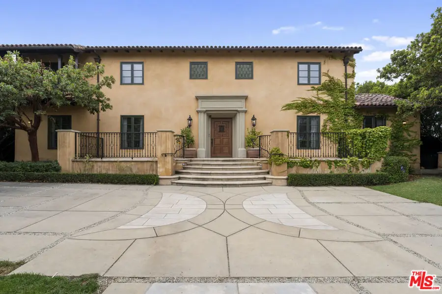 305 S June Street, Los Angeles, CA 90004 - #2