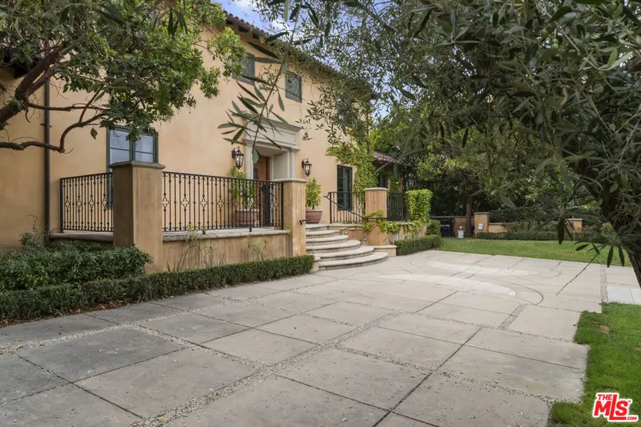 305 S June Street, Los Angeles, CA 90004 - #3