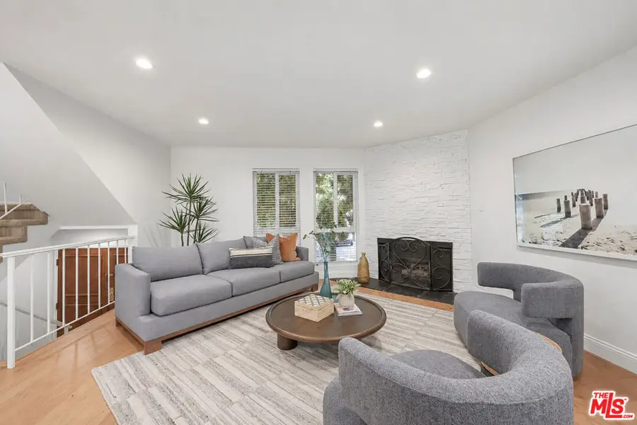 2844 Avenel Street, Los Angeles, CA 90039 - #2