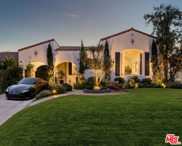 817 Masselin Avenue, Los Angeles, CA 90036