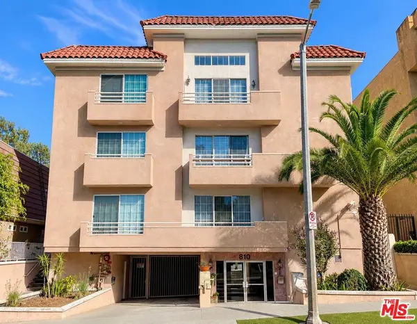 810 S Lucerne Boulevard #203, Los Angeles, CA 90005