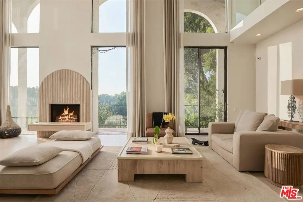 2299 Gloaming Way, Beverly Hills, CA 90210 - #1