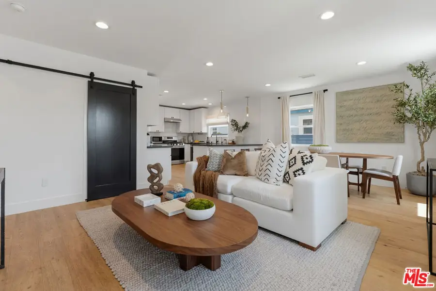 6417 W 83rd Street, Los Angeles, CA 90045 - #3