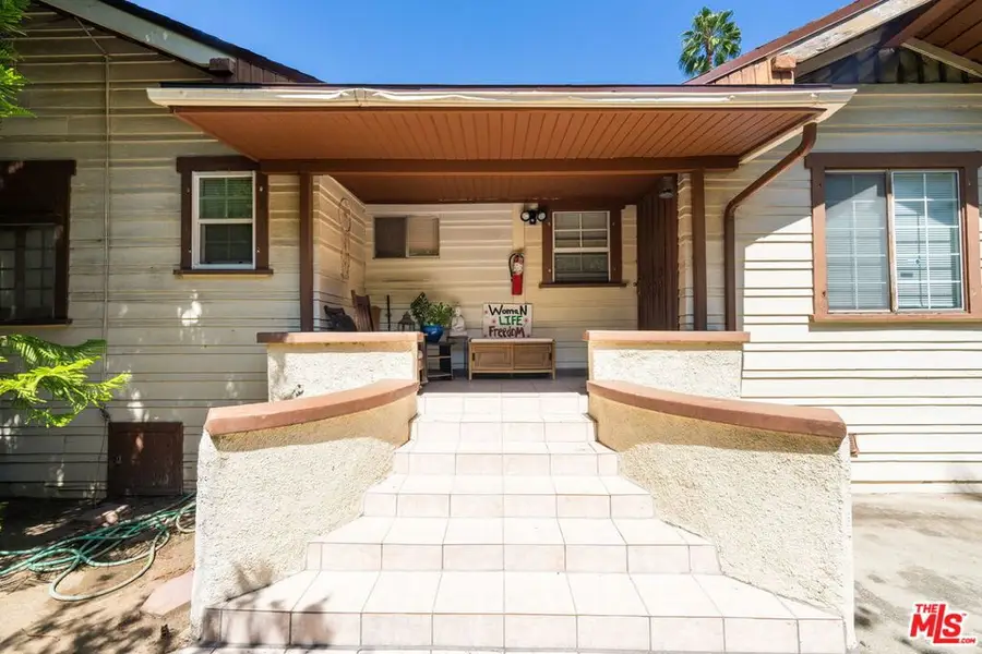 2428 N Beachwood Drive, Los Angeles, CA 90068 - #3