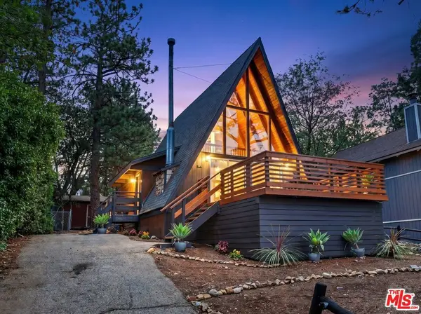 691 Santa Barbara Avenue, Sugarloaf, CA 92386