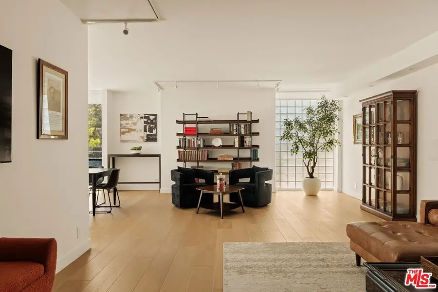 211 S Spalding Drive #107S, Beverly Hills, CA 90212 - #2