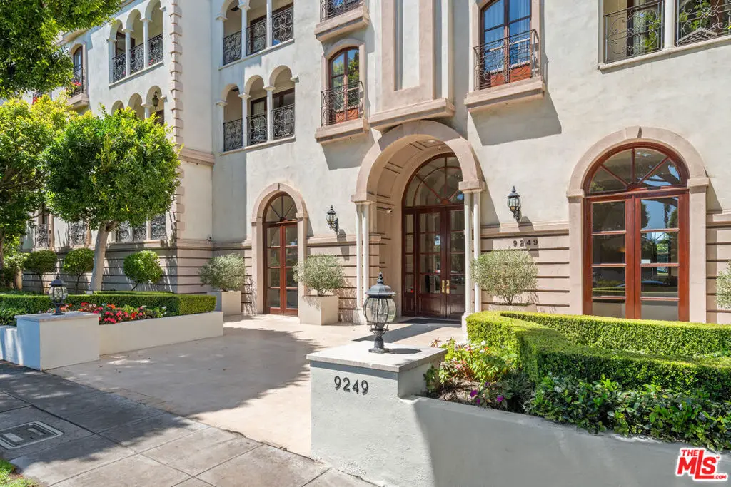 9249 Burton Way #302, Beverly Hills, CA 90210 - #1