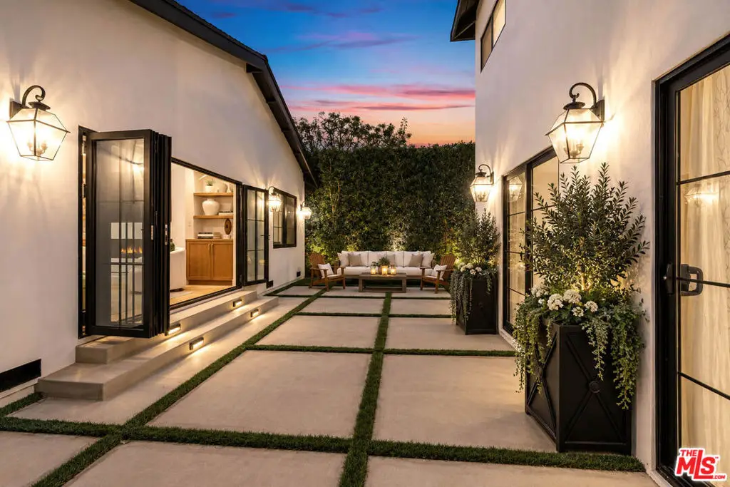 Address Withheld By Seller, West Hollywood, CA 90048 - #1