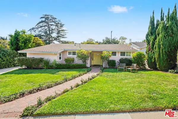 975 Pepperhill Road, Pasadena, CA 91107