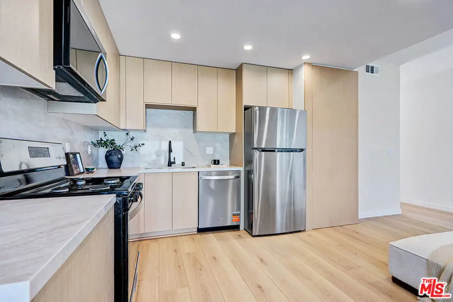 2813 1/2 12th Ave, Los Angeles, CA 90018 - #3