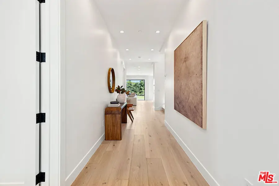 8136 Stewart Avenue, Los Angeles, CA 90045 - #3