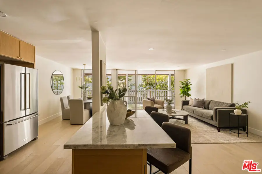 848 N Kings Road #208, West Hollywood, CA 90069 - #3