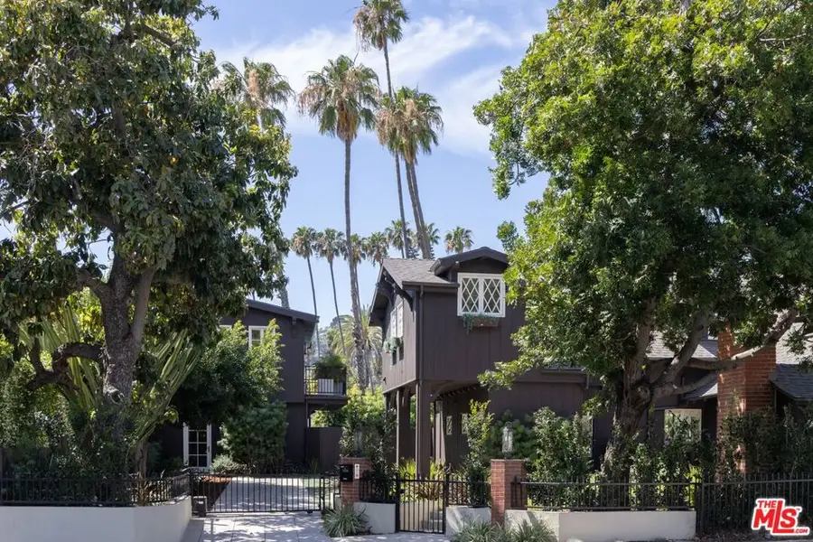1635 N Genesee Avenue, Los Angeles, CA 90046 - #2