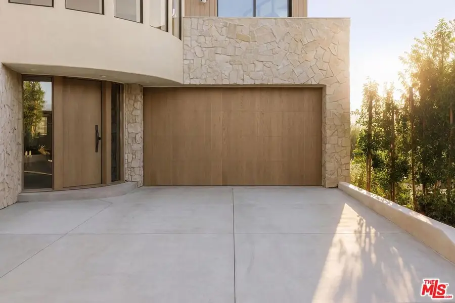 3858 Buena Park Drive, Studio City, CA 91604 - #2