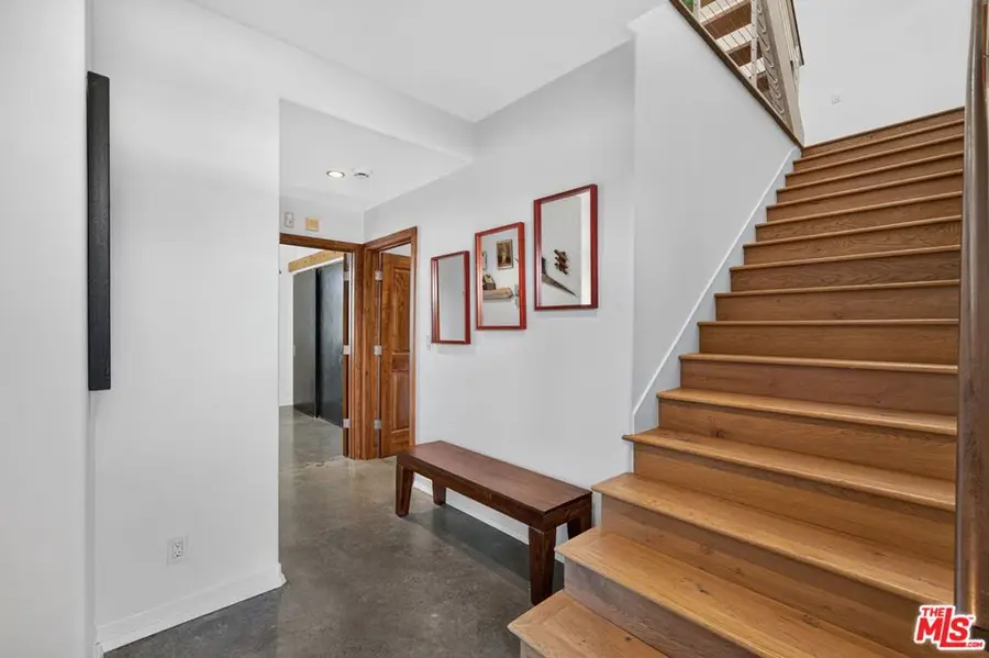 650 Rose Avenue #2, Venice, CA 90291 - #2