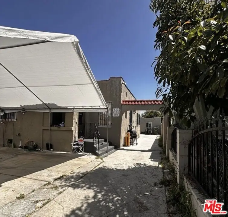 822 E 84th Place, Los Angeles, CA 90001 - #1