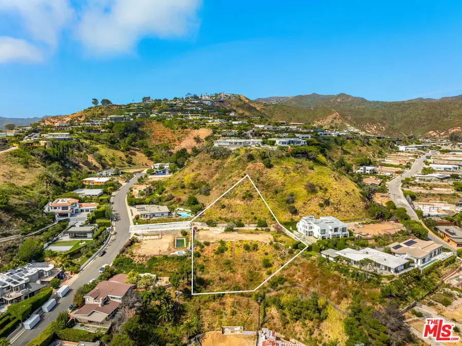 1026 Enchanted Way, Pacific Palisades, CA 90272 - #3