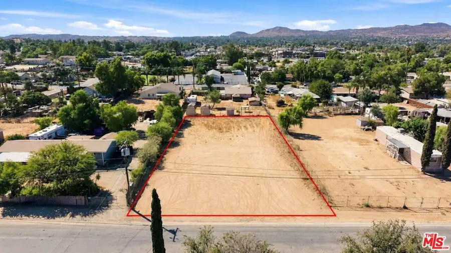 21715 Perry St, Perris, CA 92570 - #2