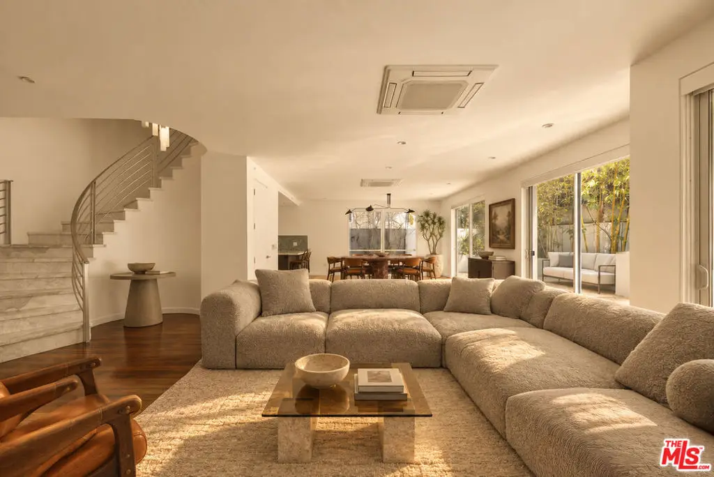 928 N Croft Avenue #102, Los Angeles, CA 90069 - #1