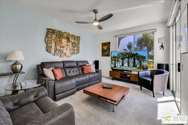 401 S El Cielo Road #180, Palm Springs, CA 92262