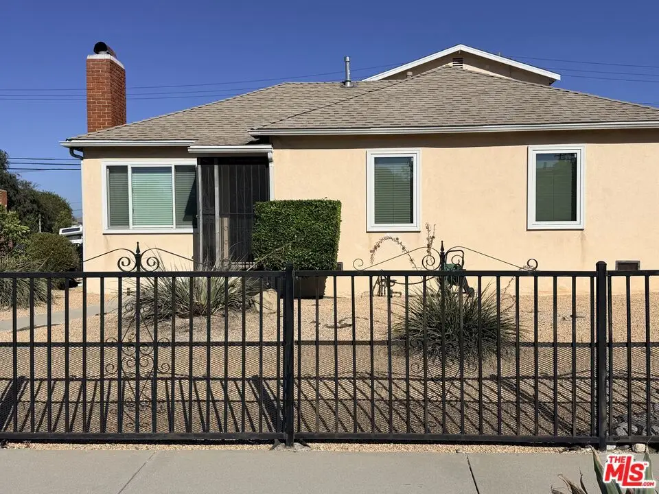 3600 Chesapeake Avenue, Los Angeles, CA 90016 - #1