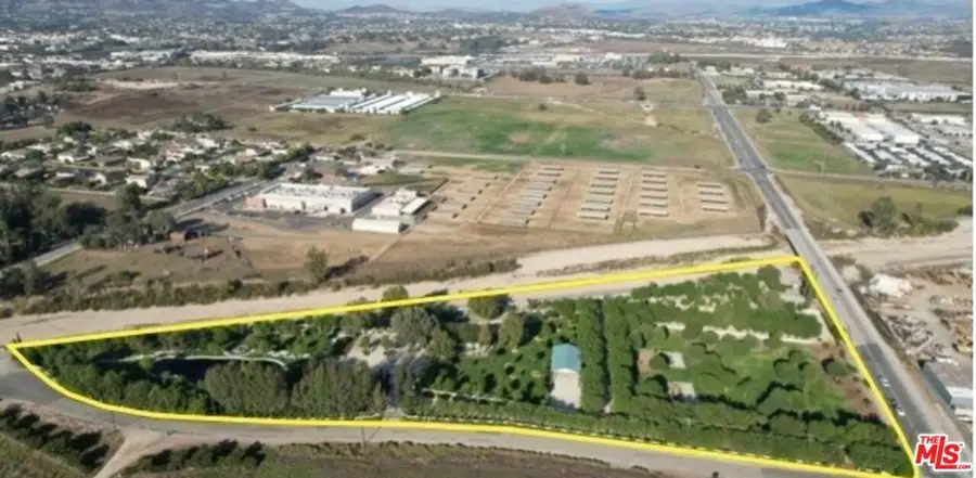 25590 Washington Avenue, Murrieta, CA 92562 - #2