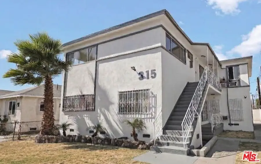 315 W 65th Street, Los Angeles, CA 90003 - #2