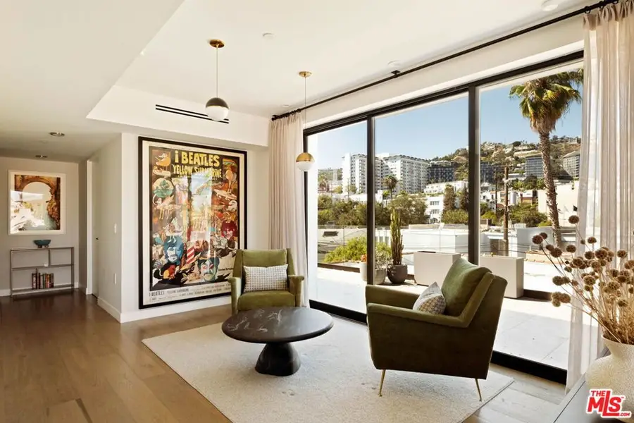 1017 N Croft #PH01, Los Angeles, CA 90069 - #3