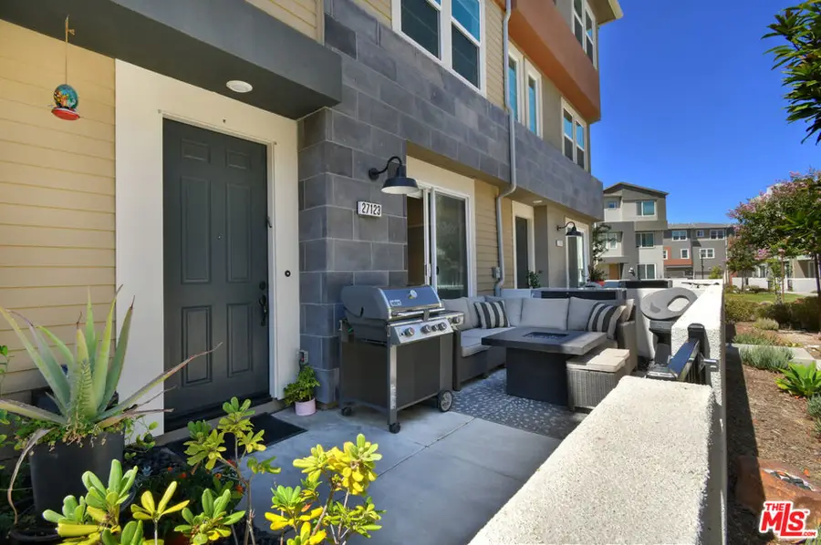 27123 Red Tail Place, Valencia, CA 91381 - #2