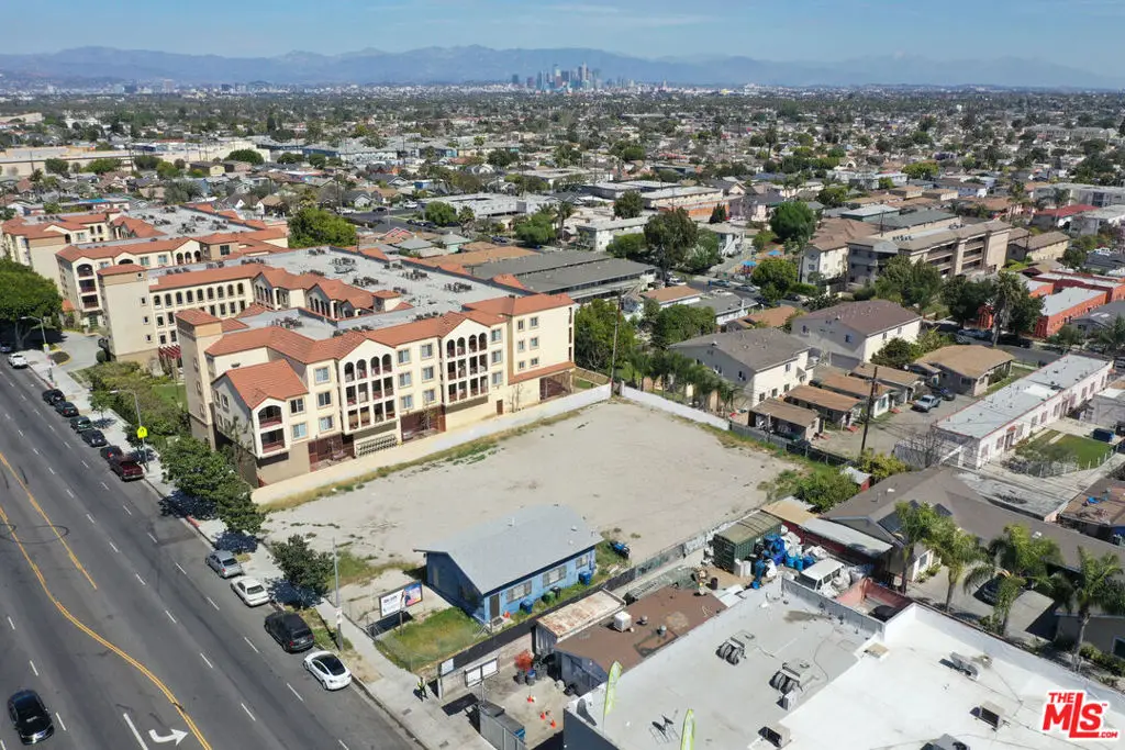 6200 Crenshaw Boulevard, Los Angeles, CA 90043 - #1